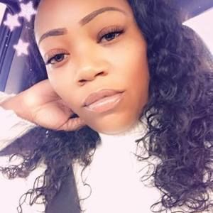 Meet your Posher, Toya